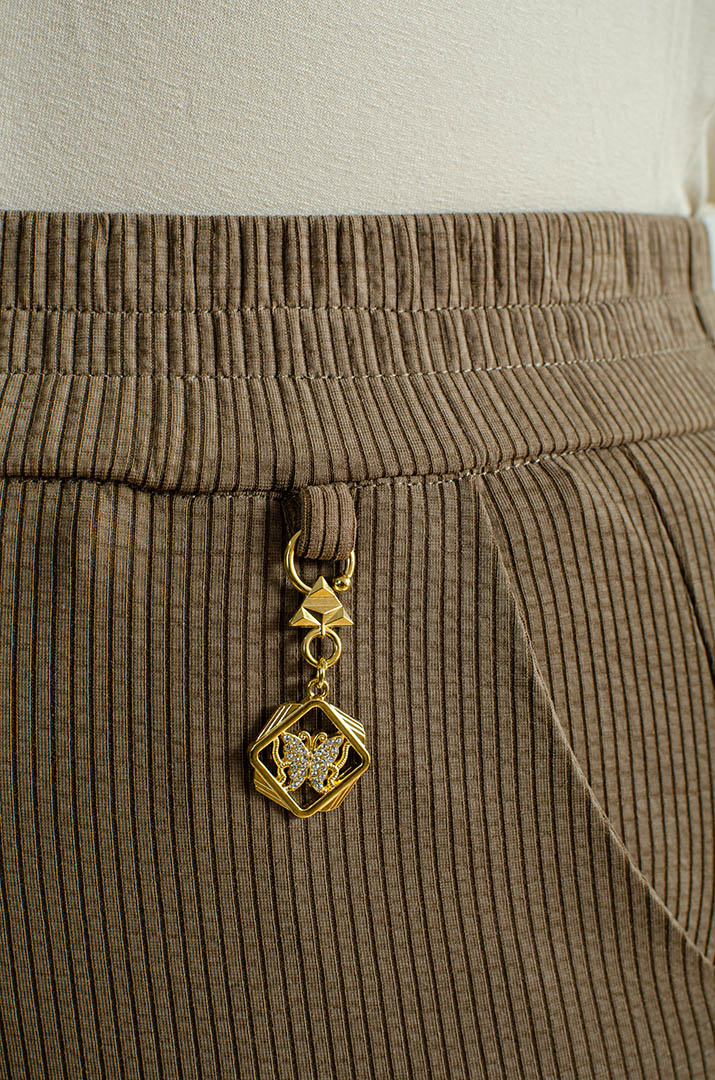 Брюки завужені в рубчик великих розмірів