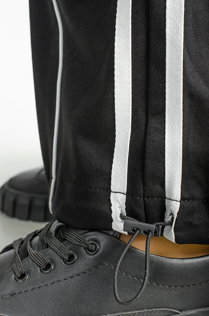 Черно-белые широкие брюки больших размеров