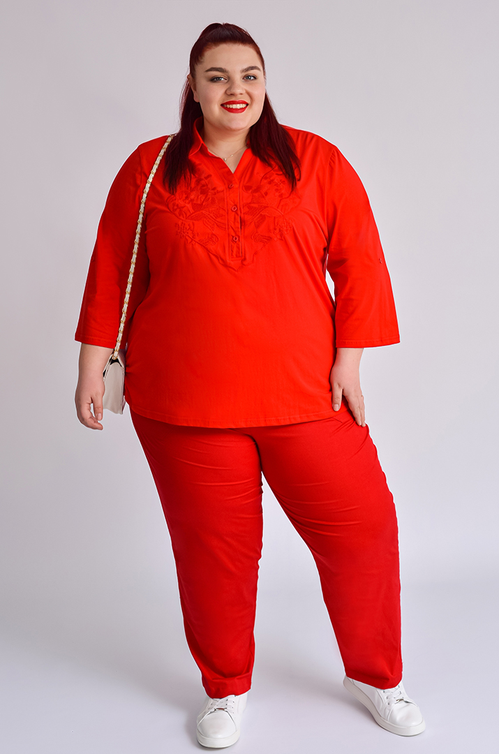 Брюки 7/8 у кольорах чорний та червоний великих розмірів