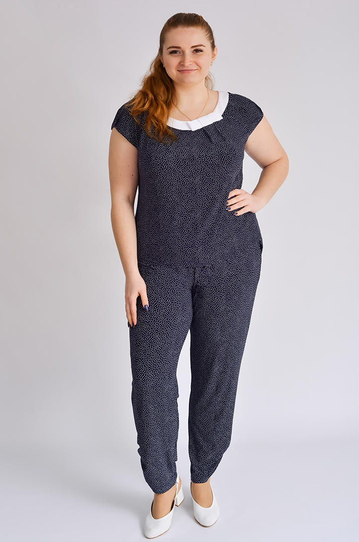 Брюки зауженные в горох больших размеров