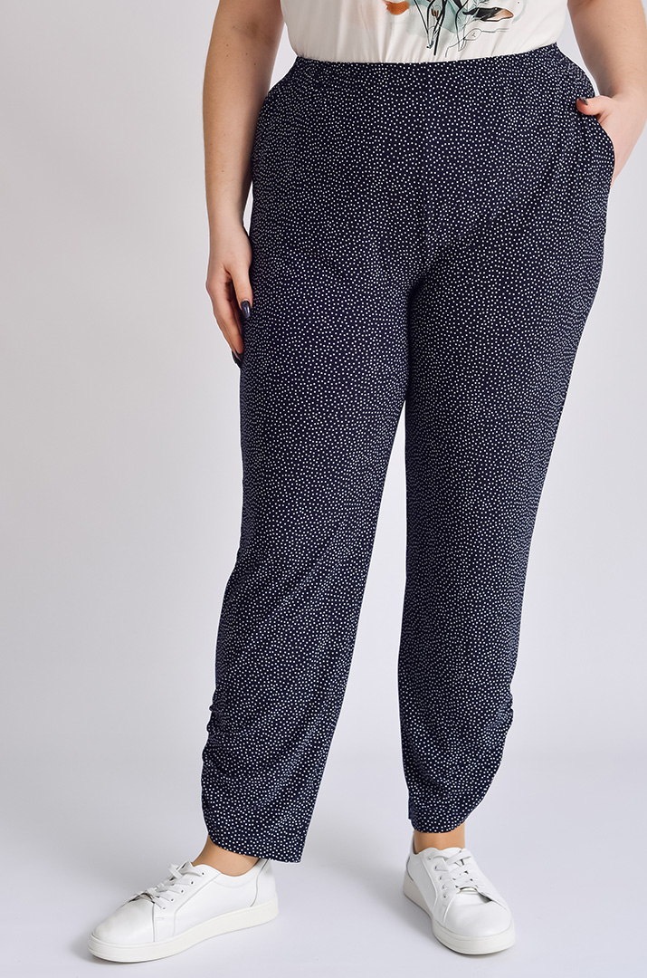 Брюки зауженные в горох больших размеров