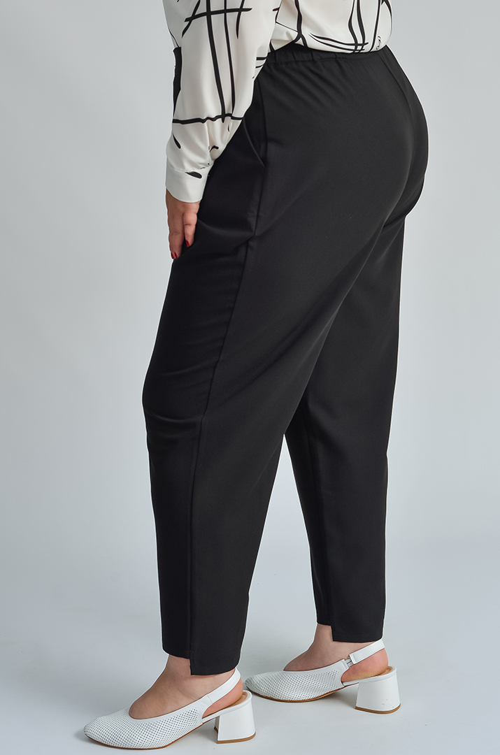 Брюки классические в черном цвете больших размеров