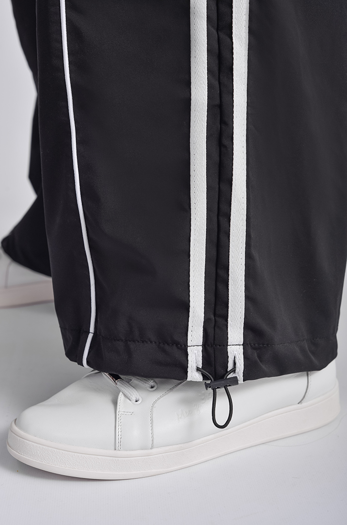 Брюки широкі чорного кольору з білими вставками великих розмірів