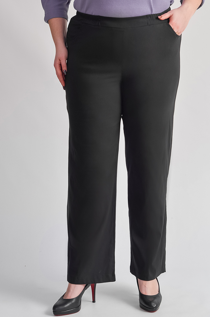 Брюки середні в чорному кольорі великих розмірів