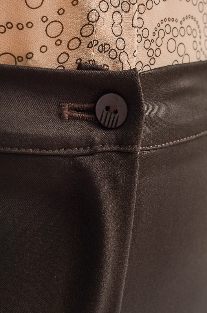 Брюки класичні в кольорі темний шоколад великих розмірів