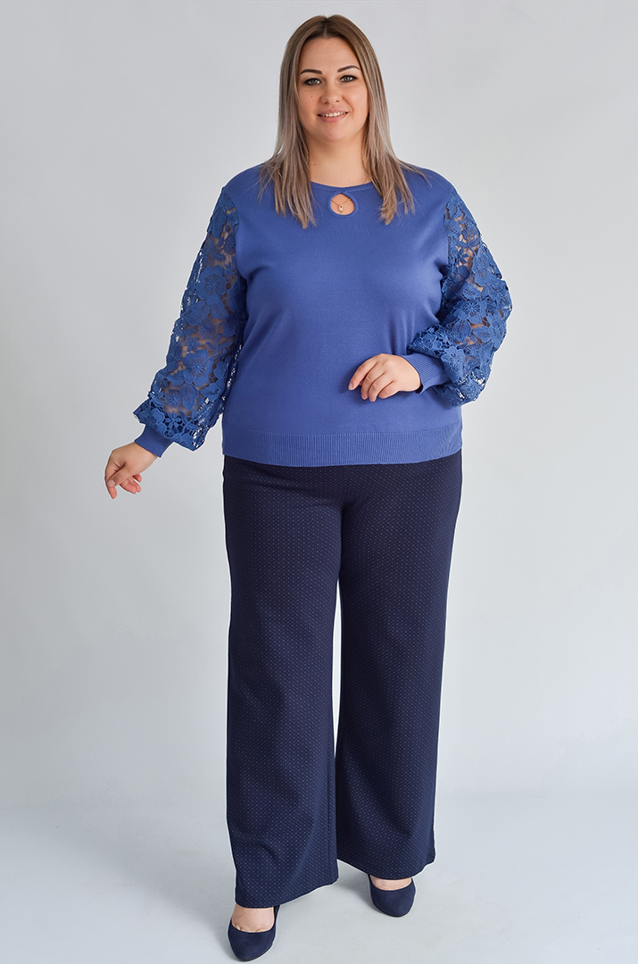 Широкі брюки з декоративним фіксатором на поясі великих розмірів