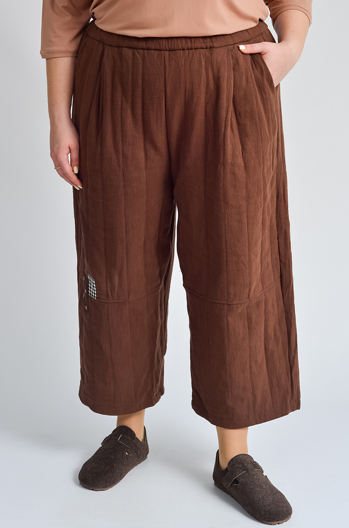 Вільні брюки-банани з декоративною вставкою великих розмірів