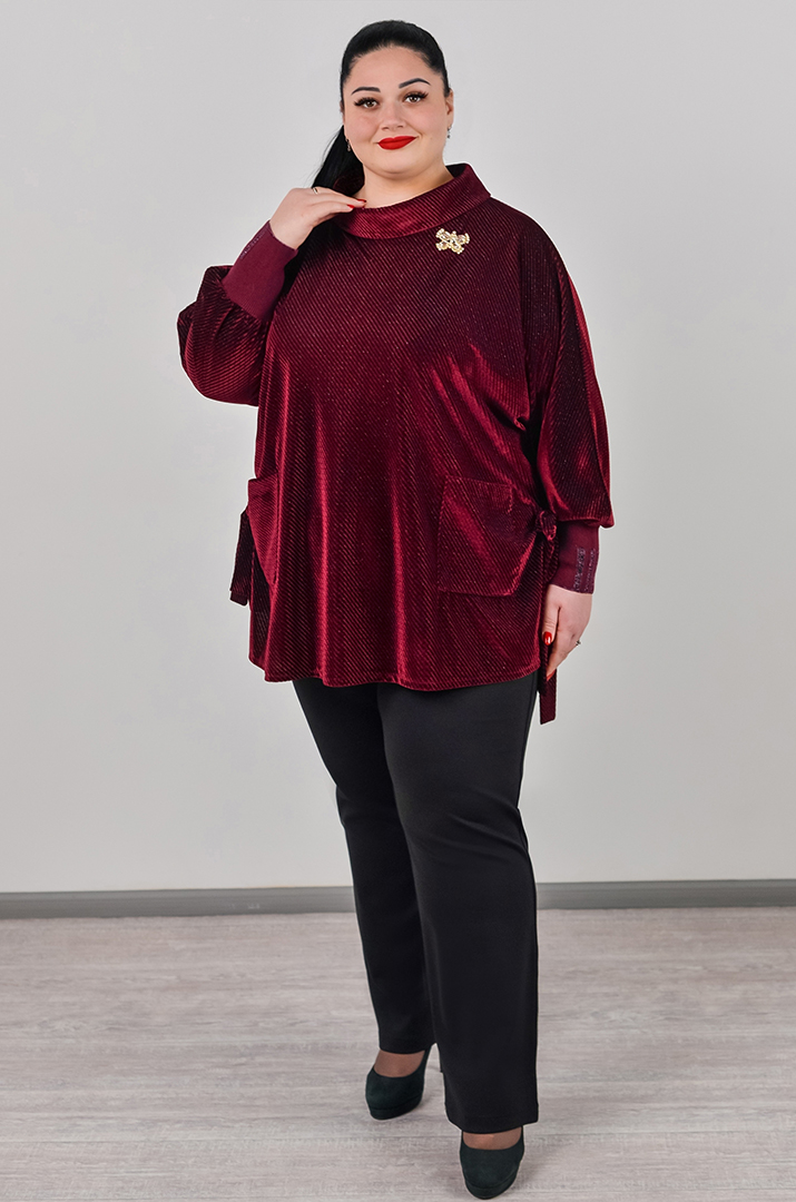 Брюки с карманами черного цвета больших размеров