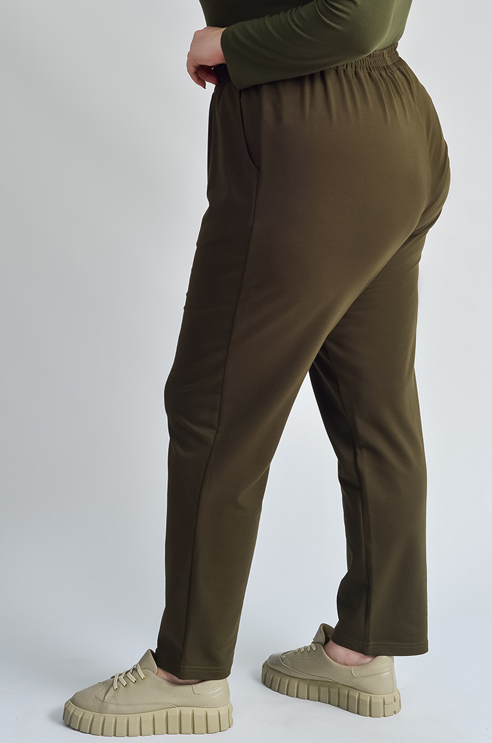 Брюки спортивні завужені з боковими кишенями великих розмірів