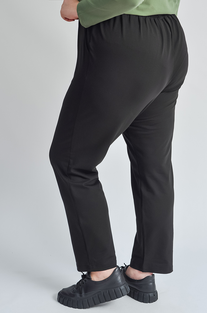 Брюки спортивні завужені з боковими кишенями великих розмірів