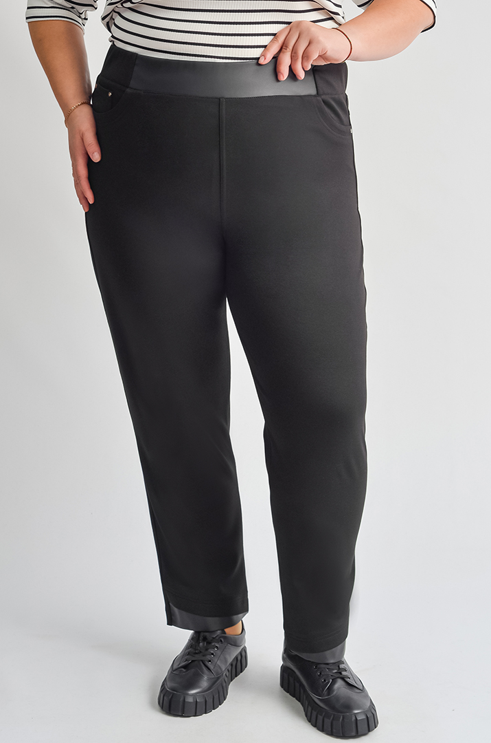 Черные брюки 7/8 со вставками из экокожи больших размеров