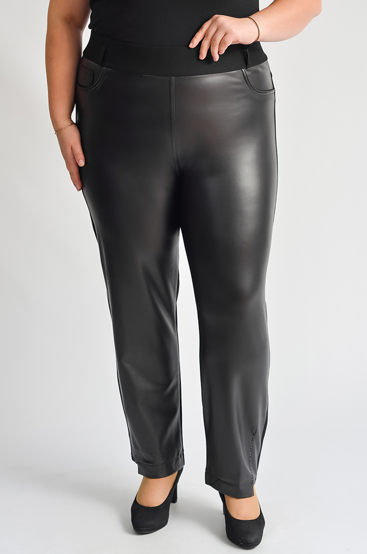 Брюки 7/8 в чорному кольорі з поєднанням текстур великих розмірів