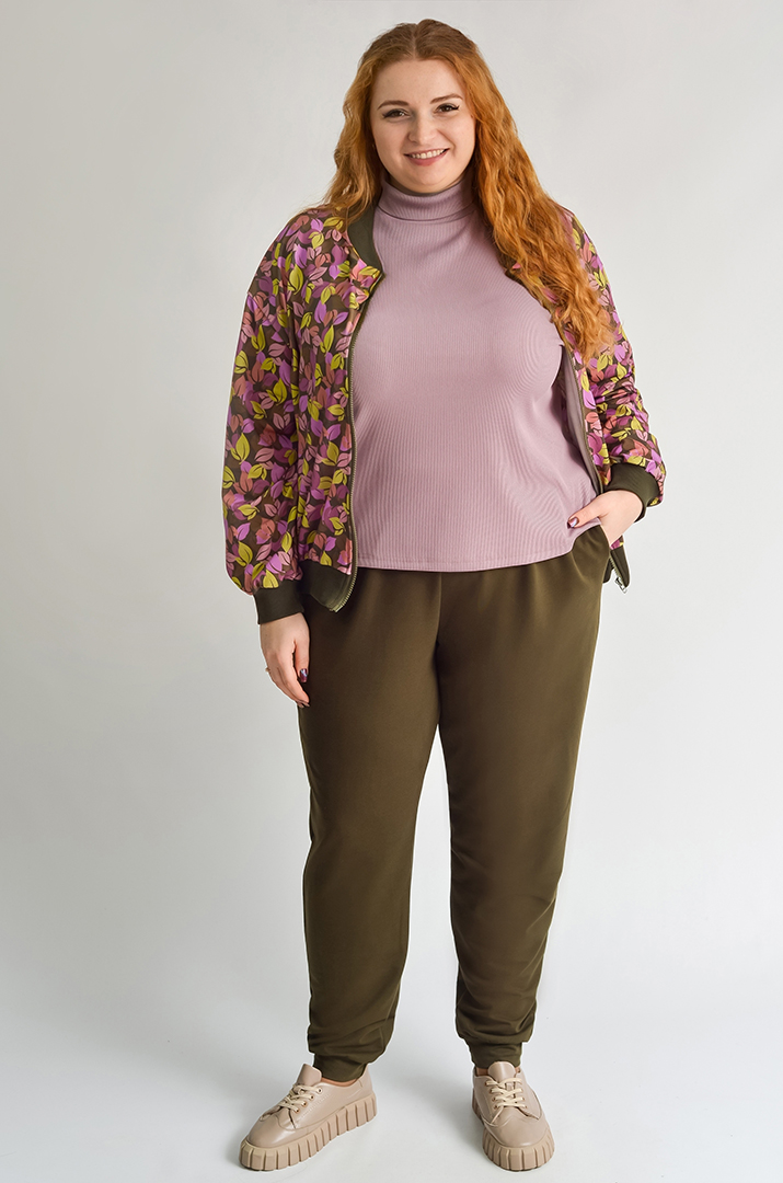 Брюки спортивні з боковими кишенями і манжетами великих розмірів