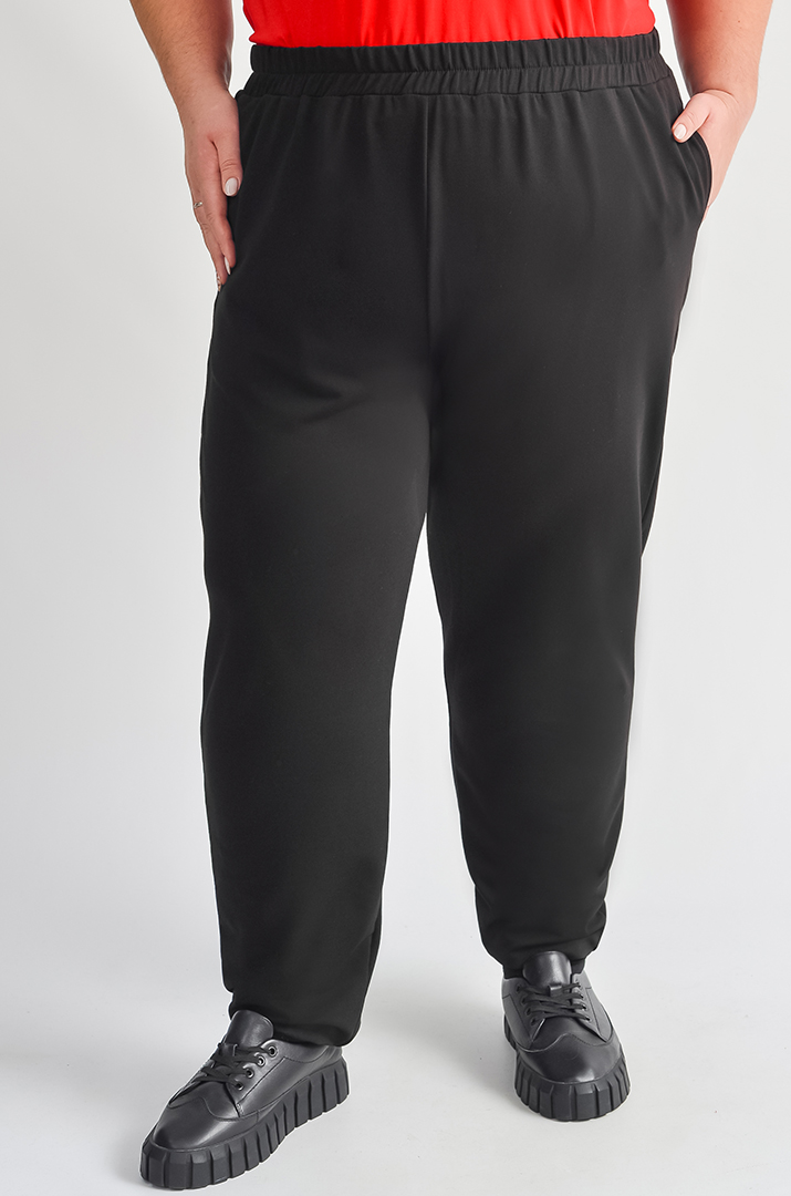 Брюки спортивные с боковыми карманами и манжетами больших размеров