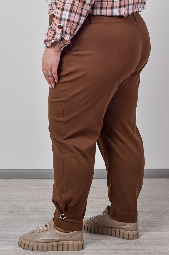 Брюки банани з декоративними кільцями на манжетах великих розмірів