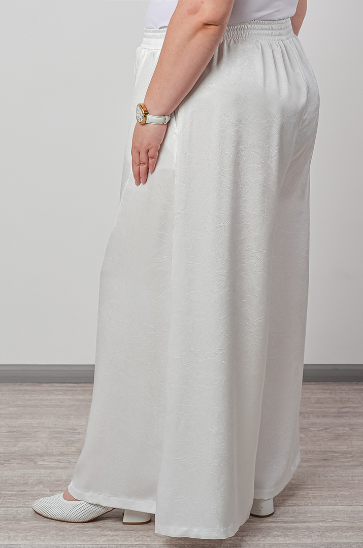 Брюки палаццо з фактурного атласу великих розмірів