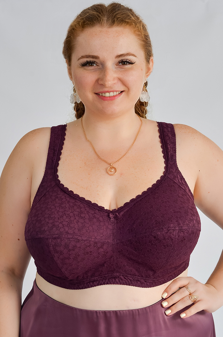 Бюстгальтер однотонный в лаконичном дизайне больших размеров