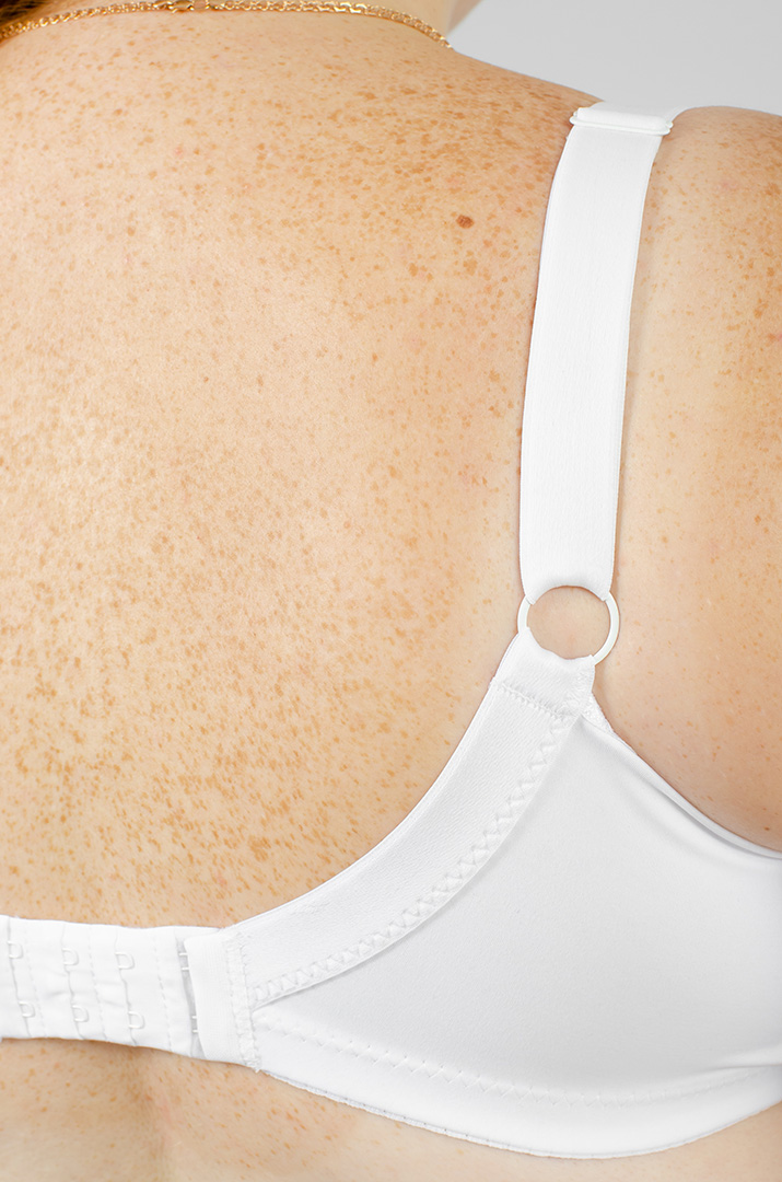 Лаконічний бюстгальтер великих розмірів