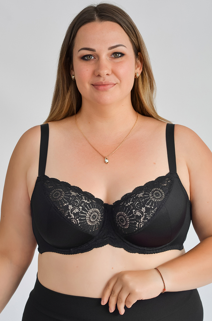 Бюстгальтер прикрашений мереживом великих розмірів