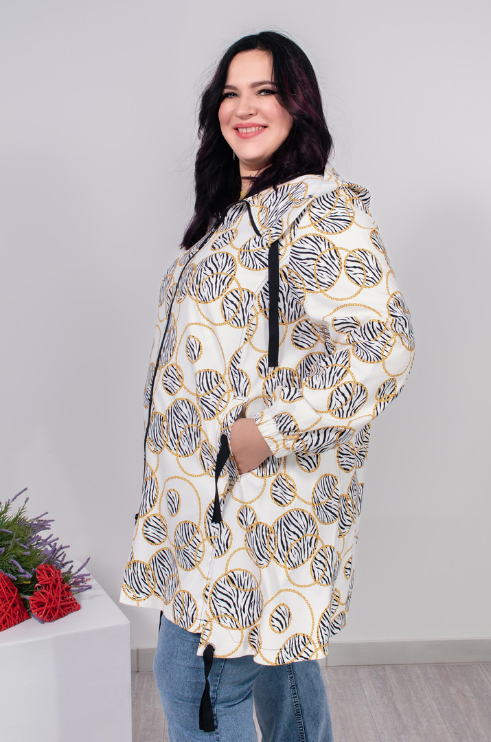 Вітрівка трапеція в принт великих розмірів