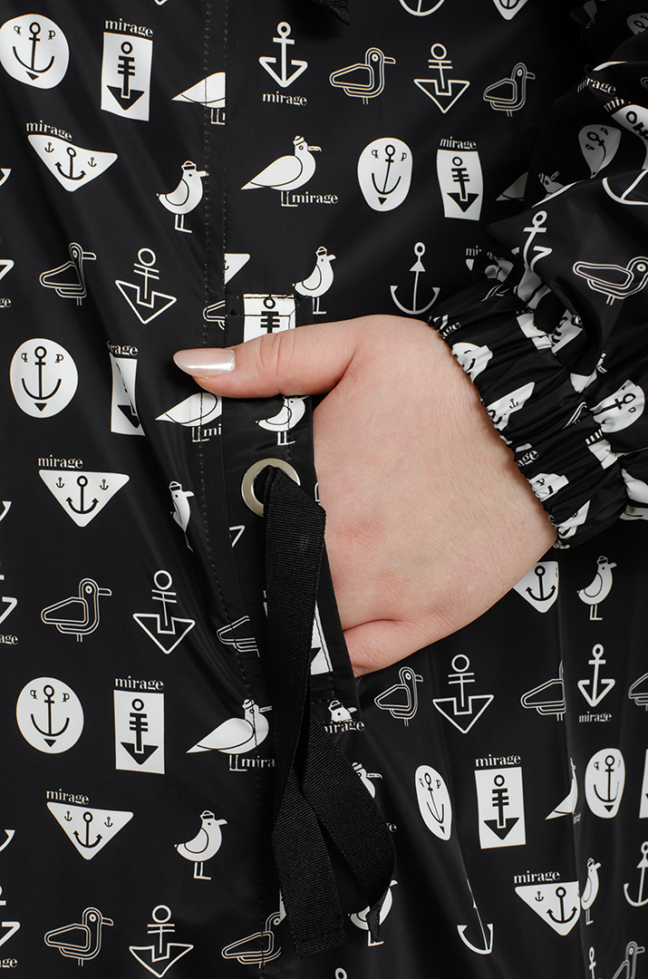 Вітрівка трапеція в принт великих розмірів