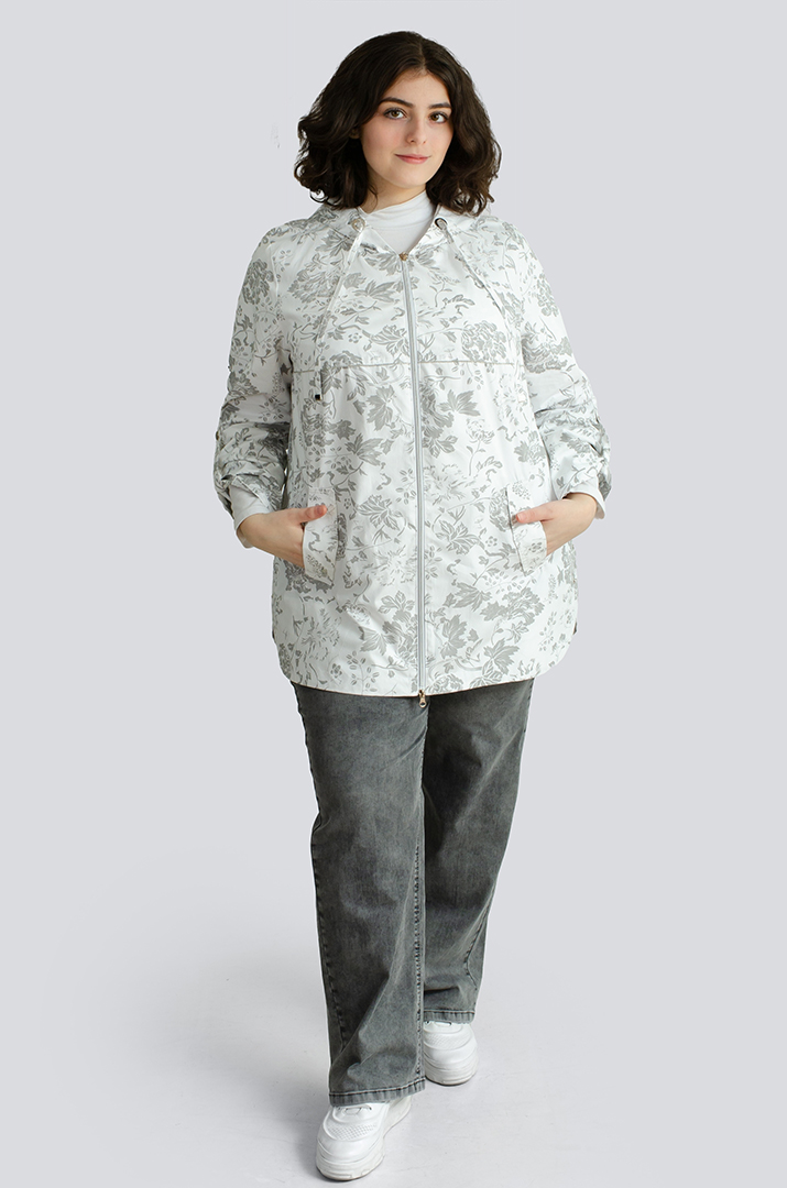 Вітрівка в принт великих розмірів