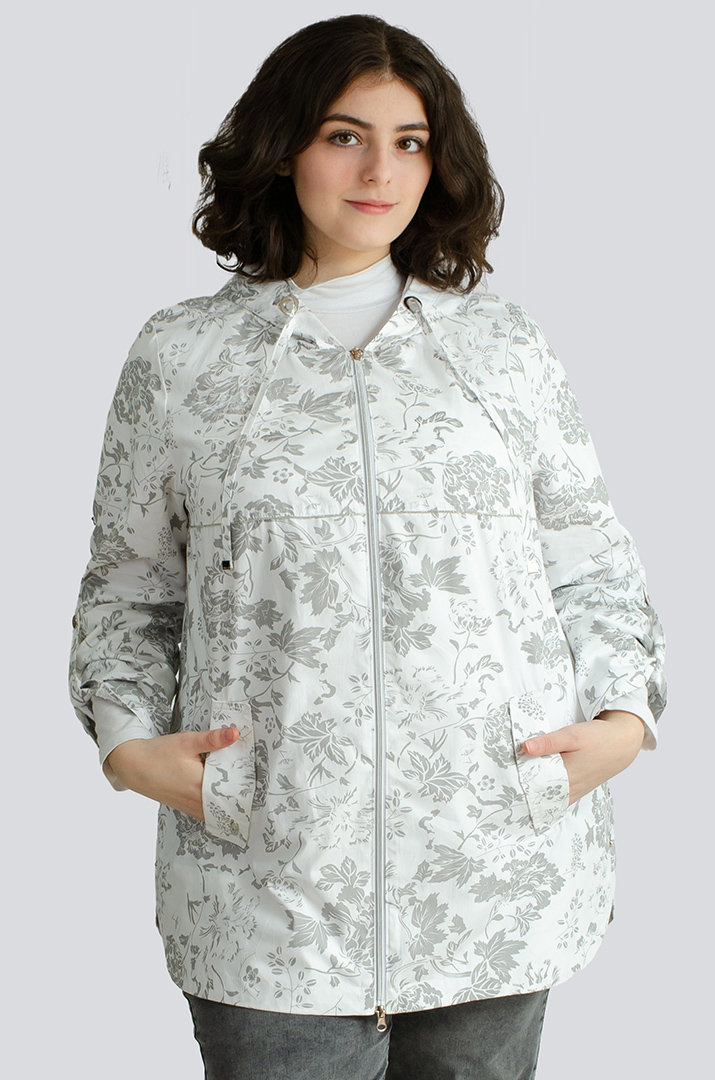 Вітрівка в принт великих розмірів