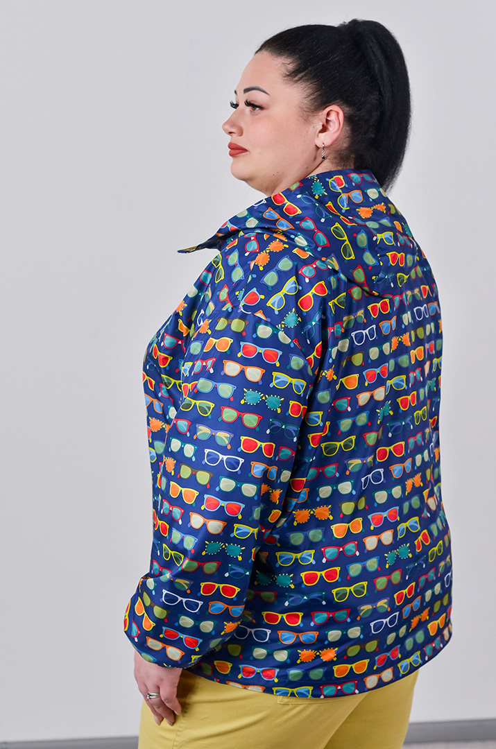 Вітрівка з плащівки та з регульованим низом великих розмірів