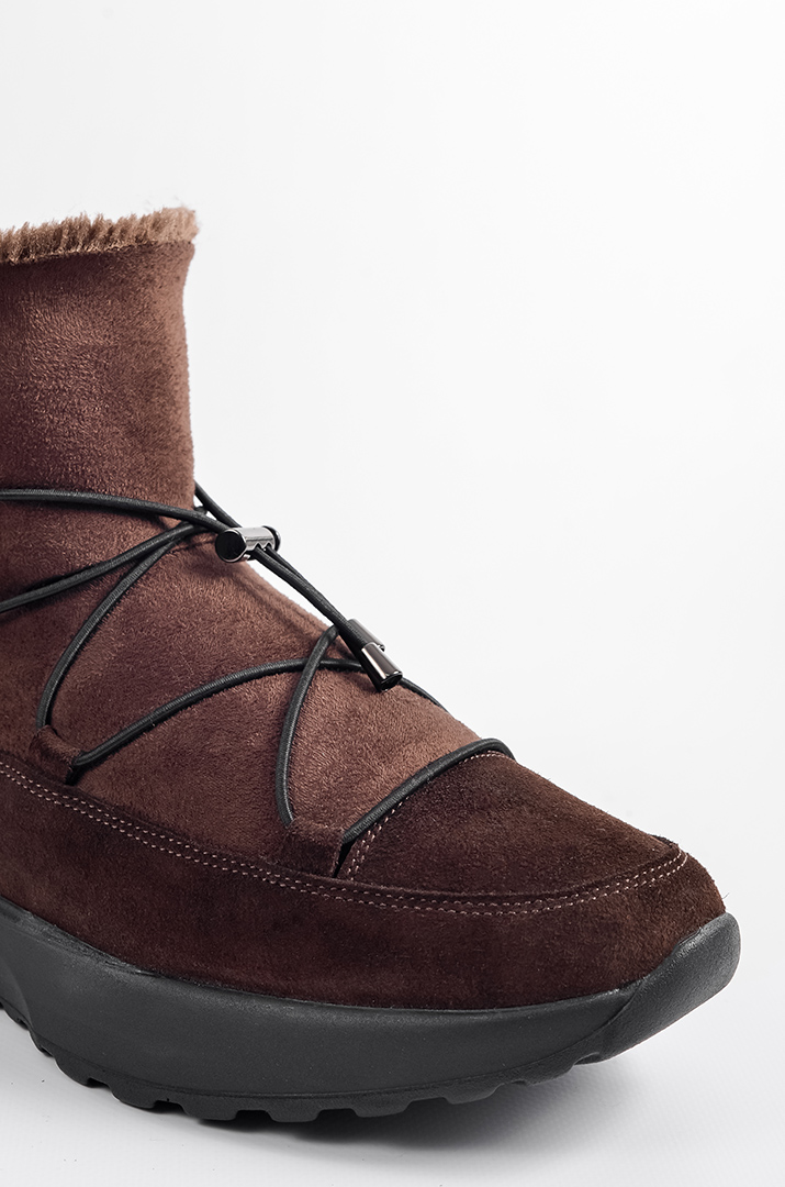 Зимові уггі із замші в шоколадному відтінку з еластичним шнурком великих розмірів