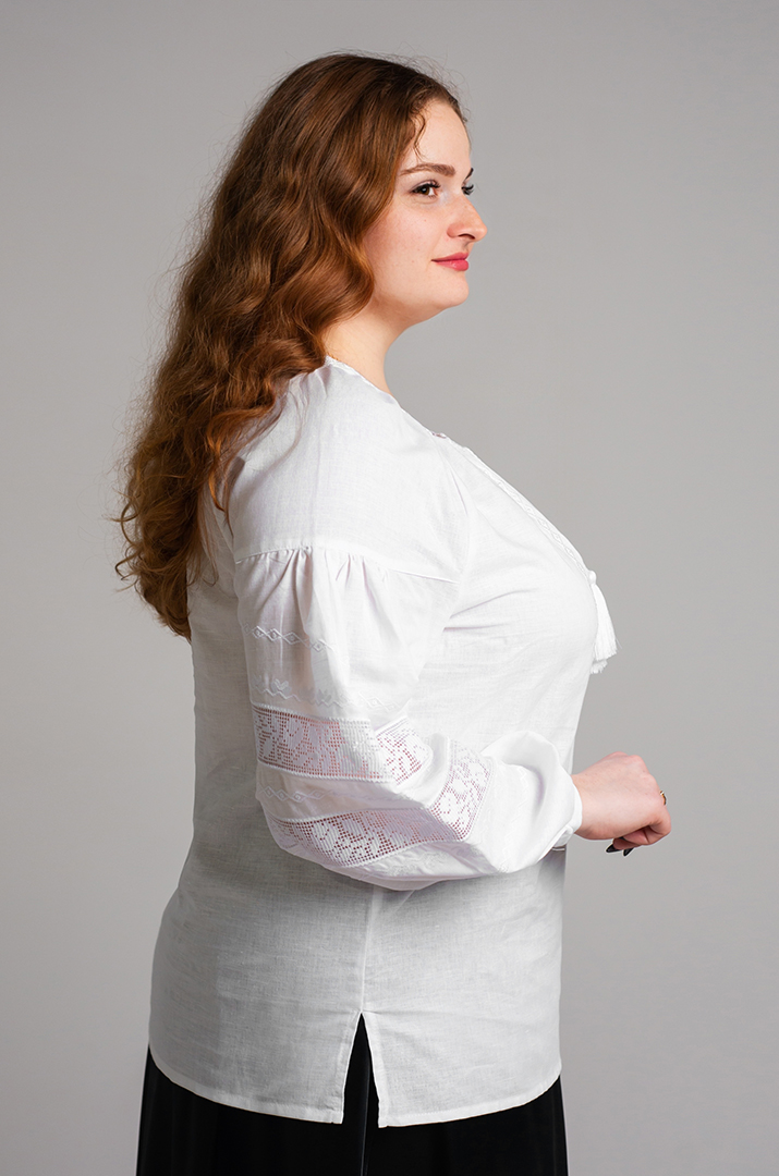 Вышиванка-блуза льняная больших размеров