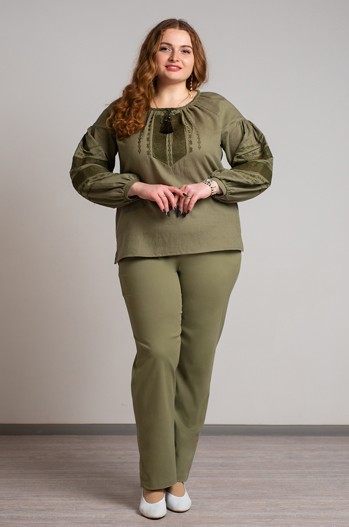 Вышиванка-блуза льняная больших размеров