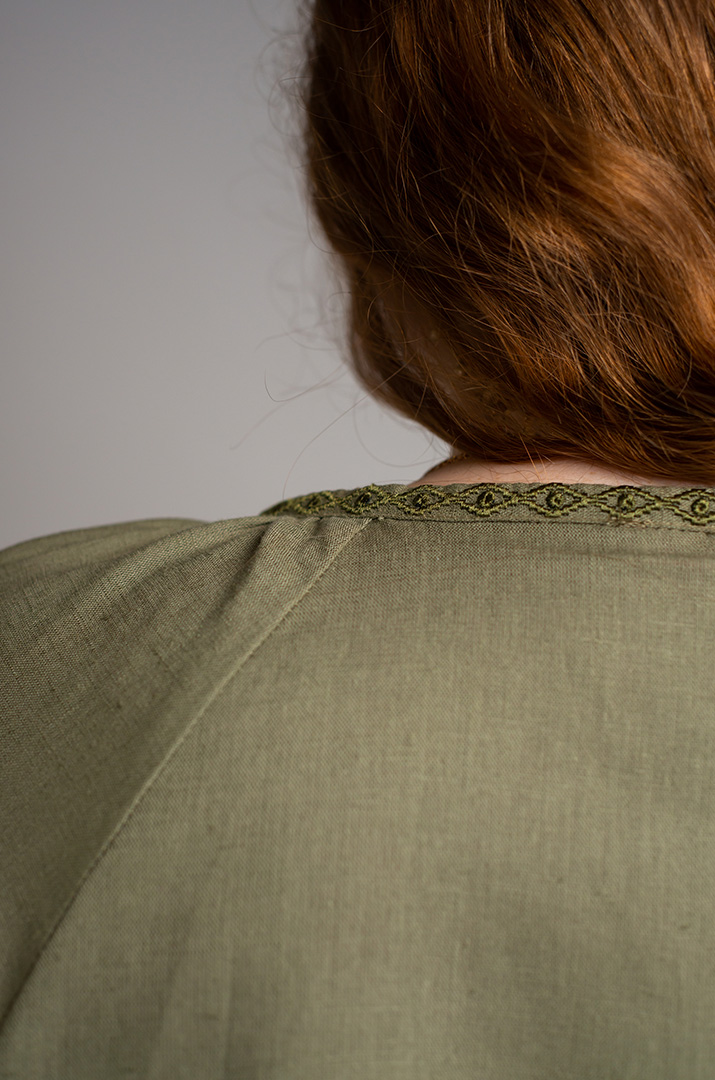 Вышиванка-блуза льняная больших размеров