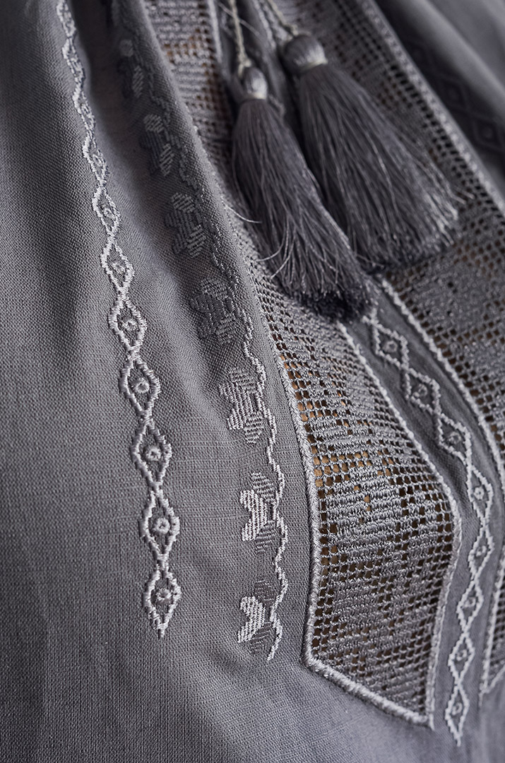 Вышиванка-блуза льняная больших размеров