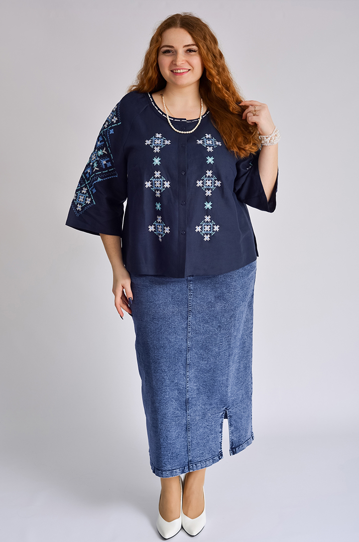 Вышиванка-блуза с пуговицами больших размеров