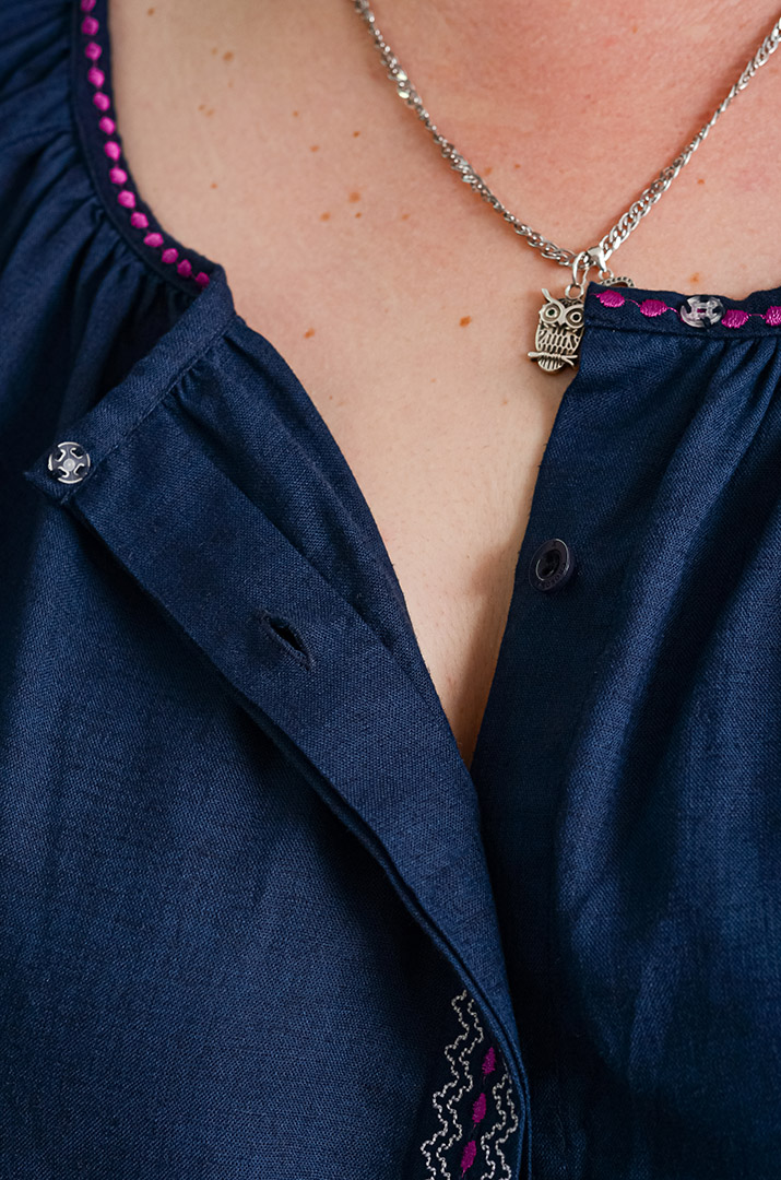 Вишиванка-блуза темно-синя великих розмірів