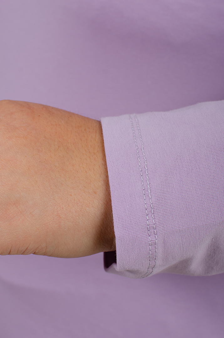 Гольф базовий трикотажний з написом великих розмірів