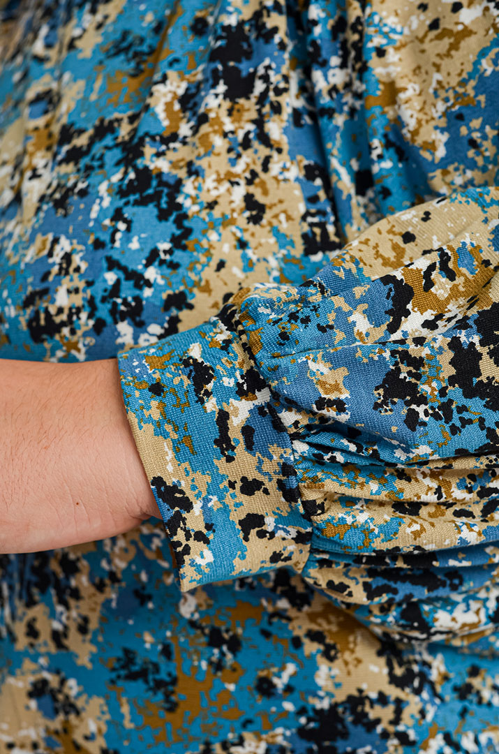 Блуза із довгим рукавом і графічним мотивом великих розмірів