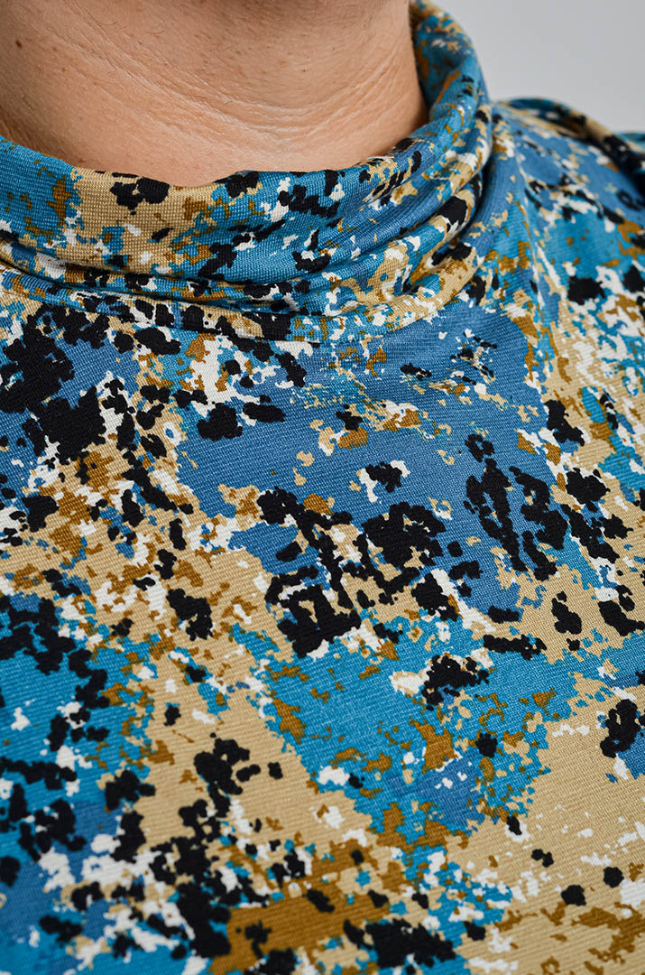 Блуза із довгим рукавом і графічним мотивом великих розмірів