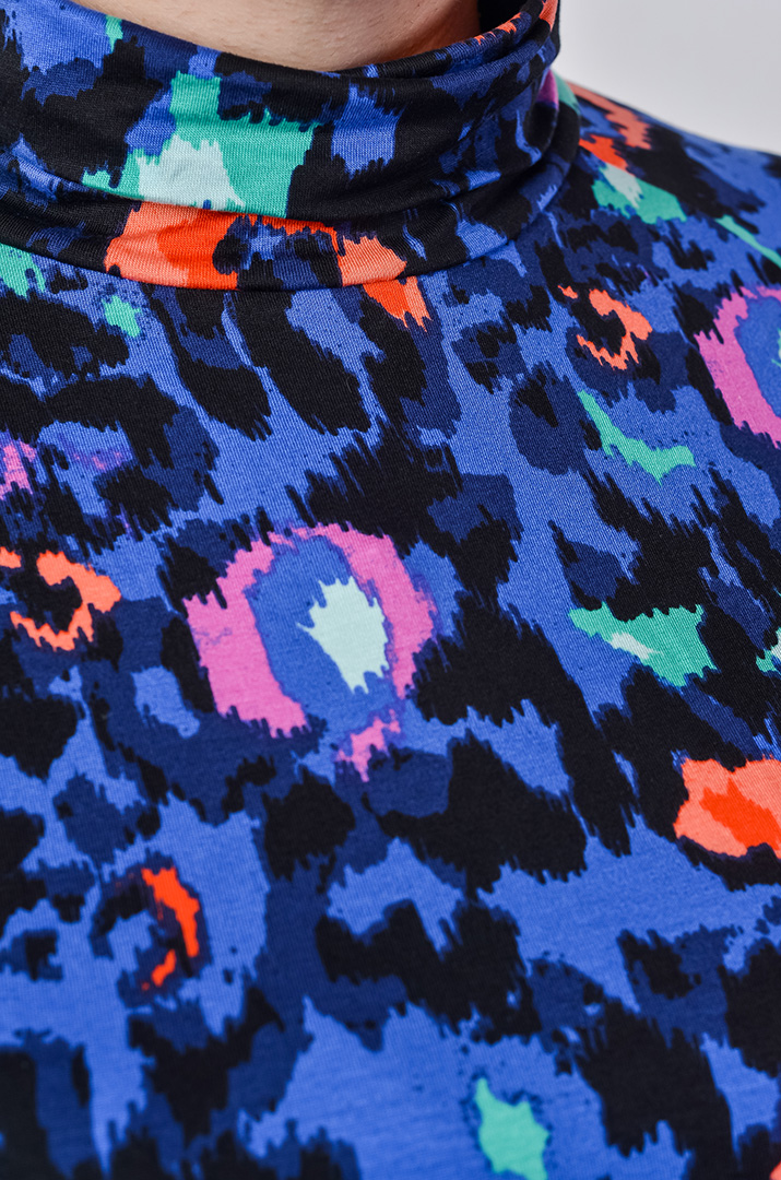 Блуза із довгим рукавом і графічним мотивом великих розмірів