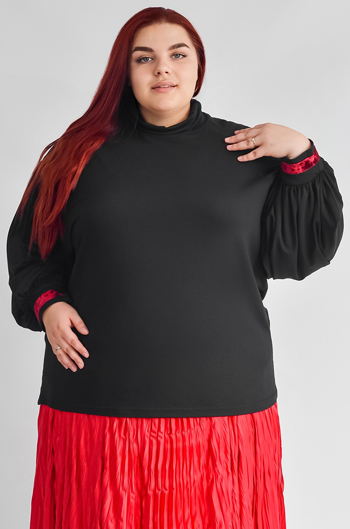 Блуза з довгими рукавами та фактурними деталями великих розмірів