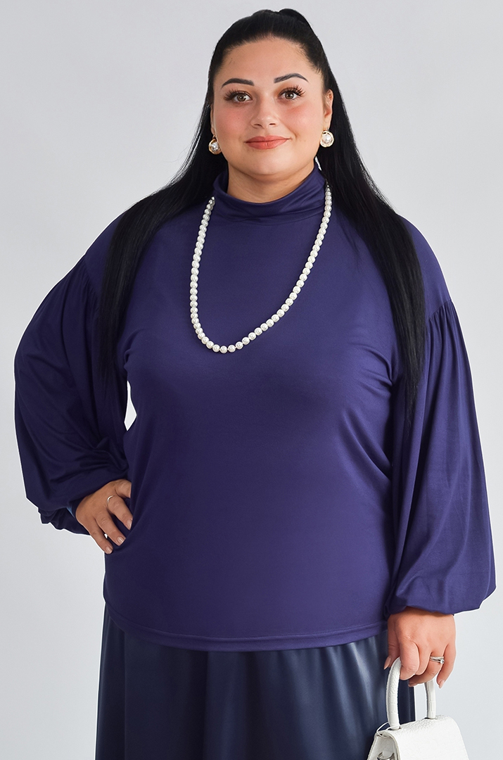 Блуза з довгими рукавами та фактурними деталями великих розмірів