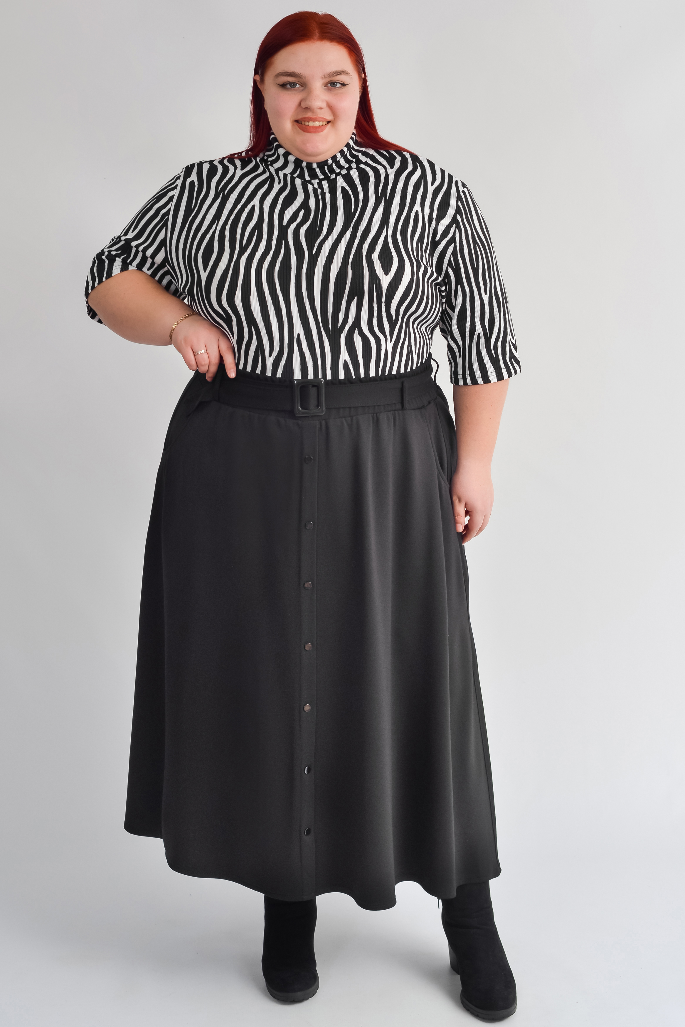 Гольф з трикотажу рубчик з укороченим рукавом і принтом великих розмірів