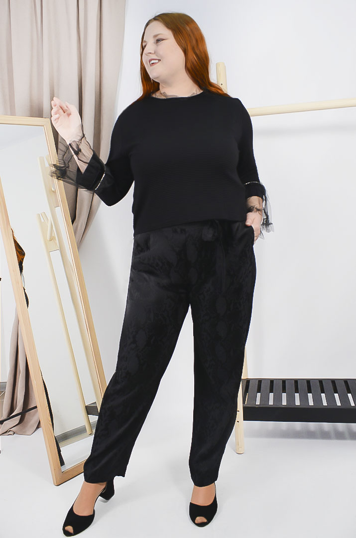 Джемпер прикрашений фатіном