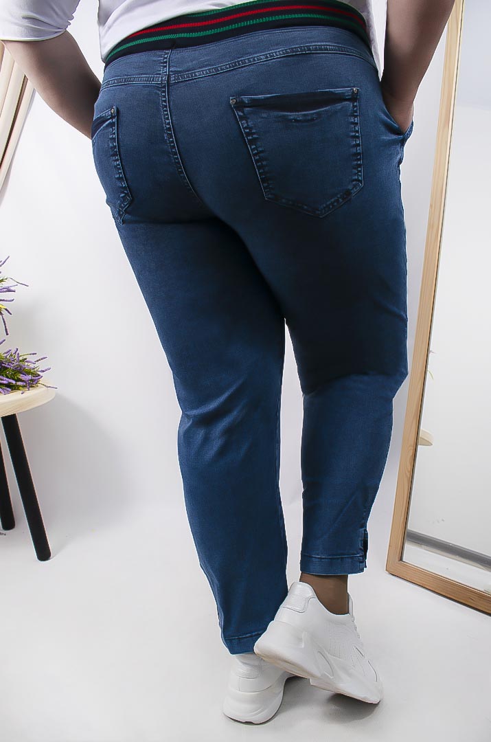 Джинсы бананы на резинке батал