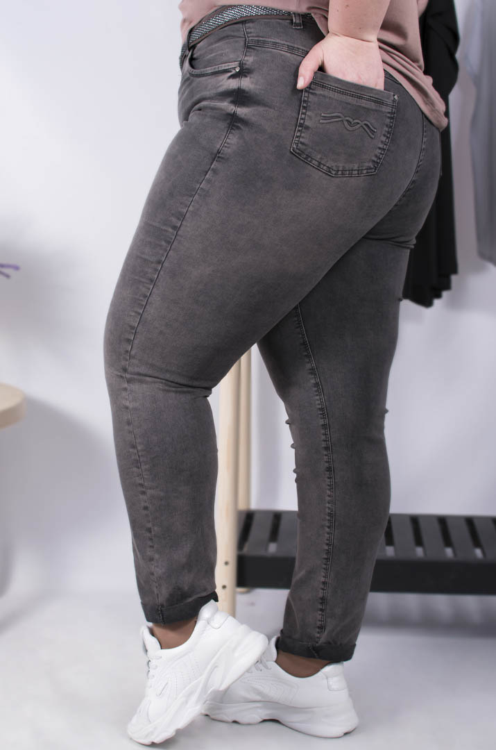 Джинсы узкие с поясом супер батал