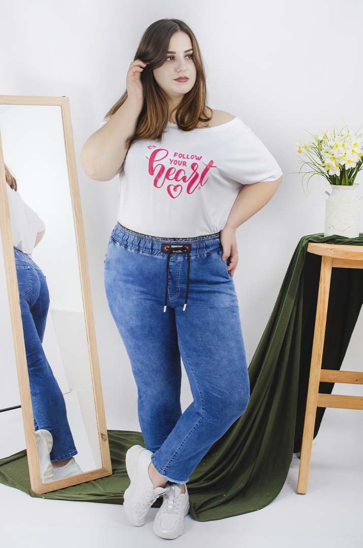 Джинси банани на шнурівці з потертостями батал