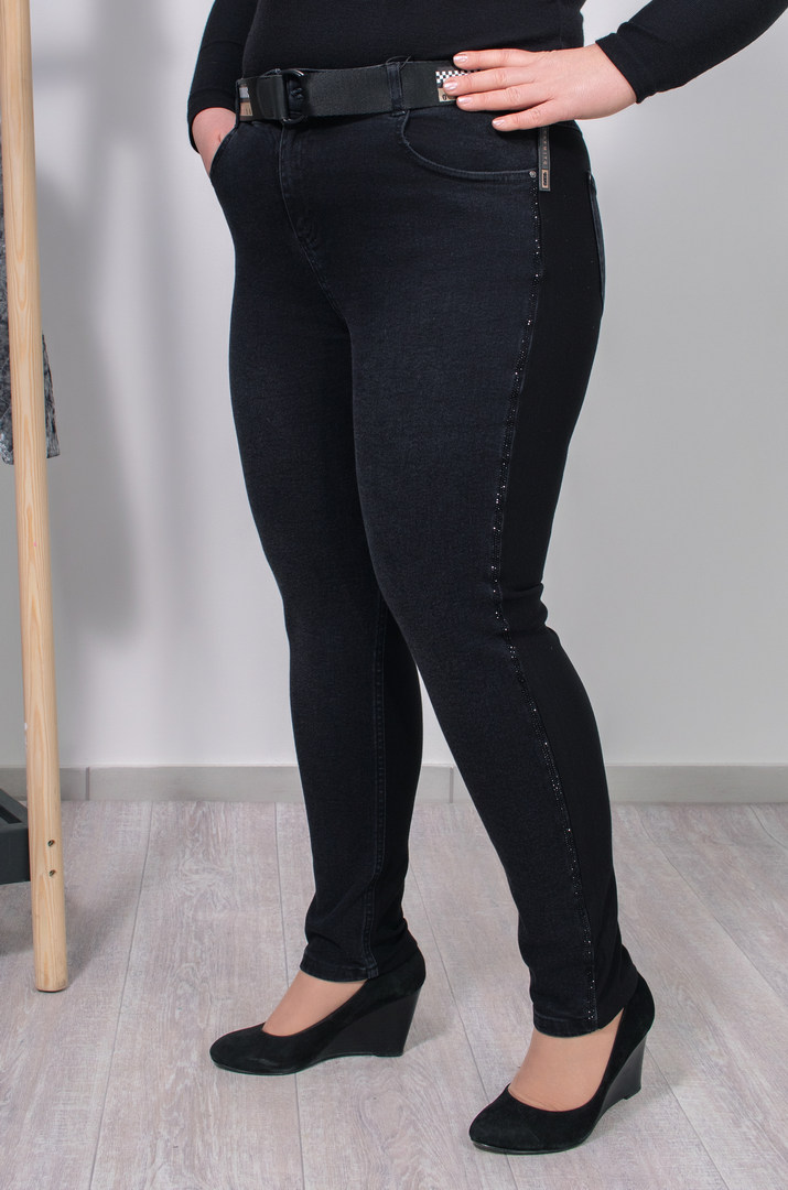 Джинси завужені з поясом супер батал