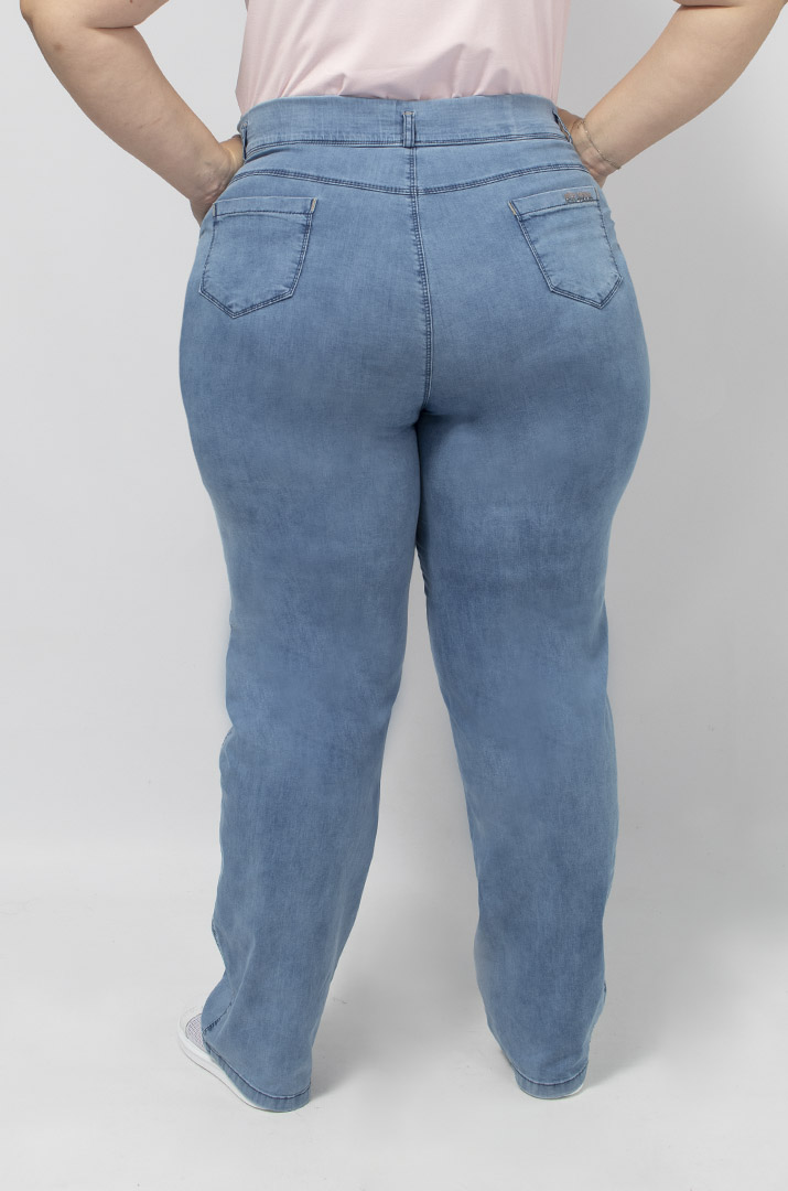 Светлые летние джинсы с высокой посадкой супер батал