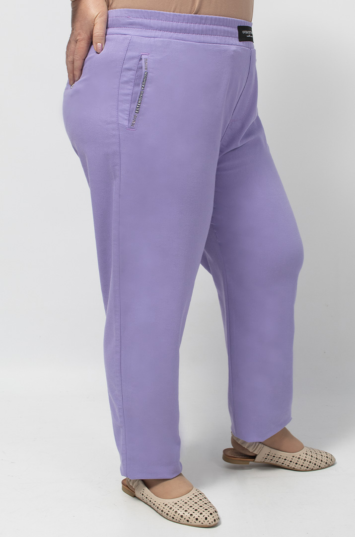 Джинсы бананы сиреневого цвета батал