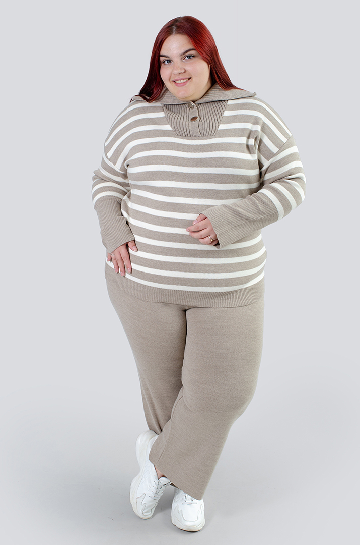 Джемпер в горизонтальную полоску с горловиной на пуговицах супер батал